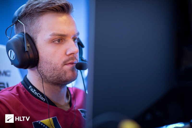 小吕布队安全了！Smash Kaisa表现出色， Oner 撑起双钳， T1 赢得了第一场比赛