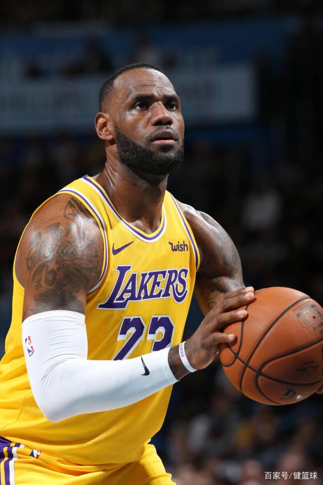 CBA新赛季最疯狂一夜！广东30分狂胜辽篮：第1争冠热门惨遭爆冷